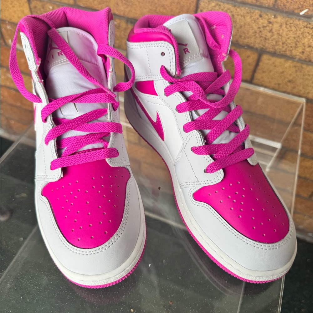 Nike Jordan AJ 1 Mid SE Sneakers - Fuchsia and White